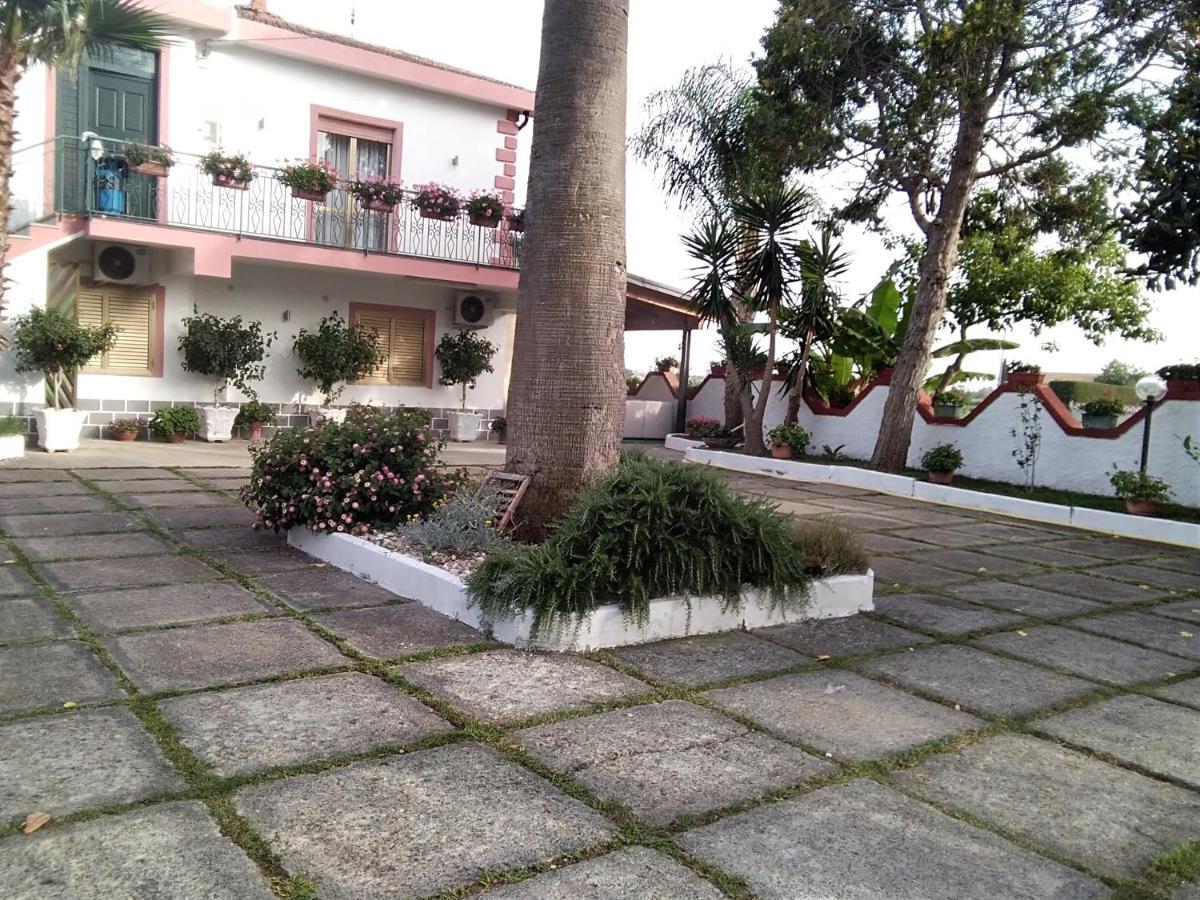 B&B Antica Hera Foce del Sele ภายนอก รูปภาพ