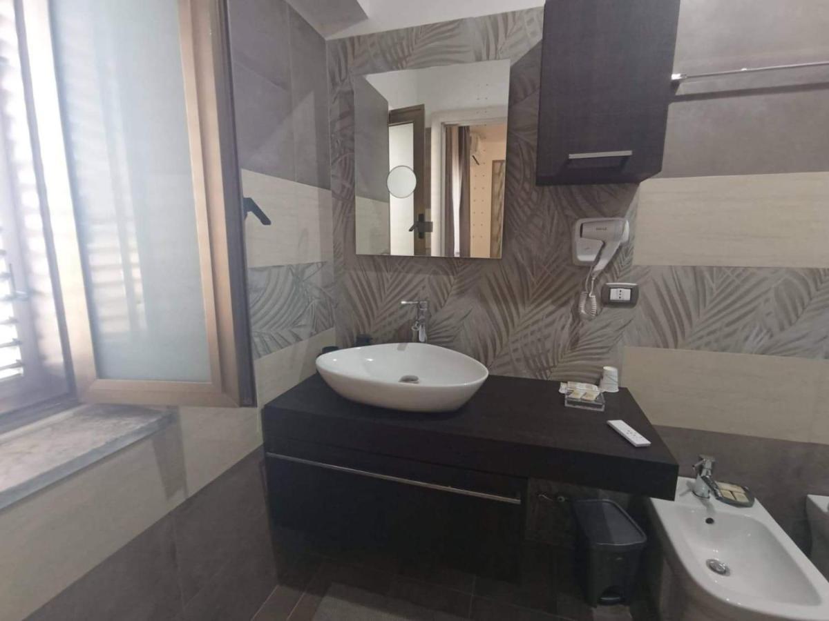 B&B Antica Hera Foce del Sele ภายนอก รูปภาพ